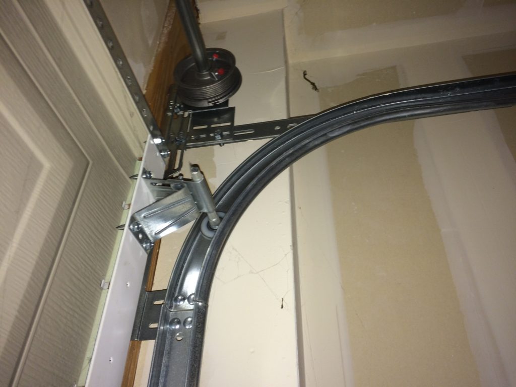 Unique Garage Door Cable Disconnected for Small Space